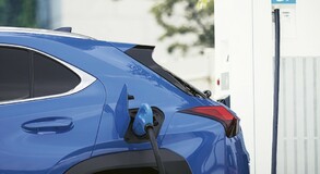 A piac egyik legfejlettebb elektromos autója lesz a Lexus UX 300e